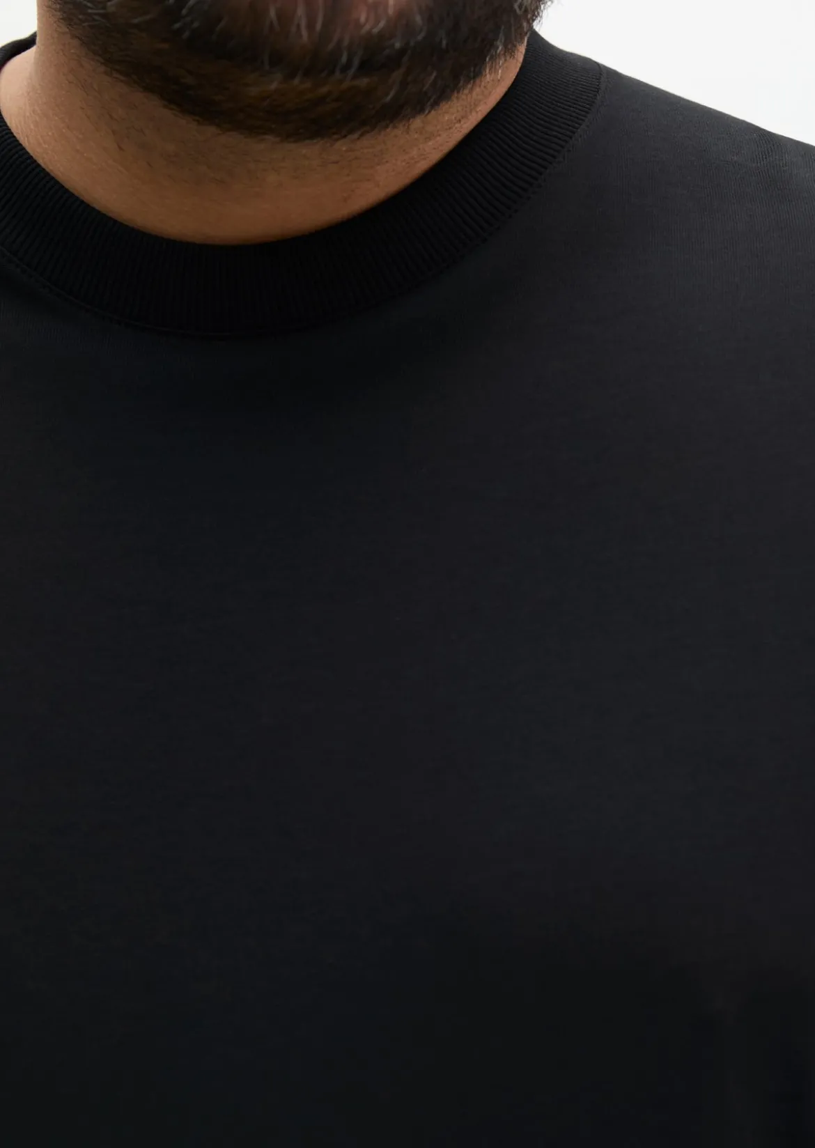 T-Shirt relaxed aus schwerem Bio-Baumwoll-Jersey