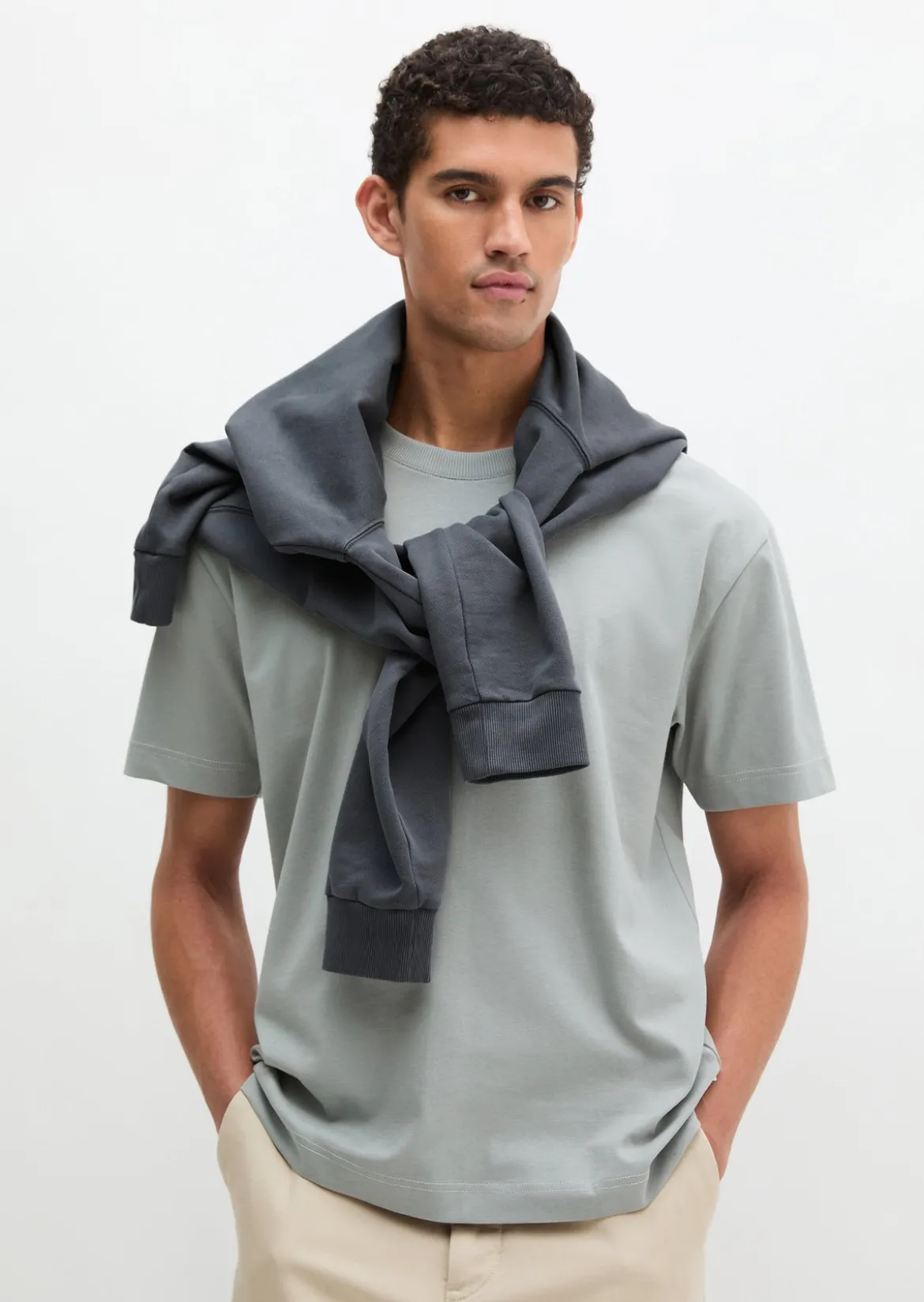 T-Shirt relaxed aus schwerem Bio-Baumwoll-Jersey
