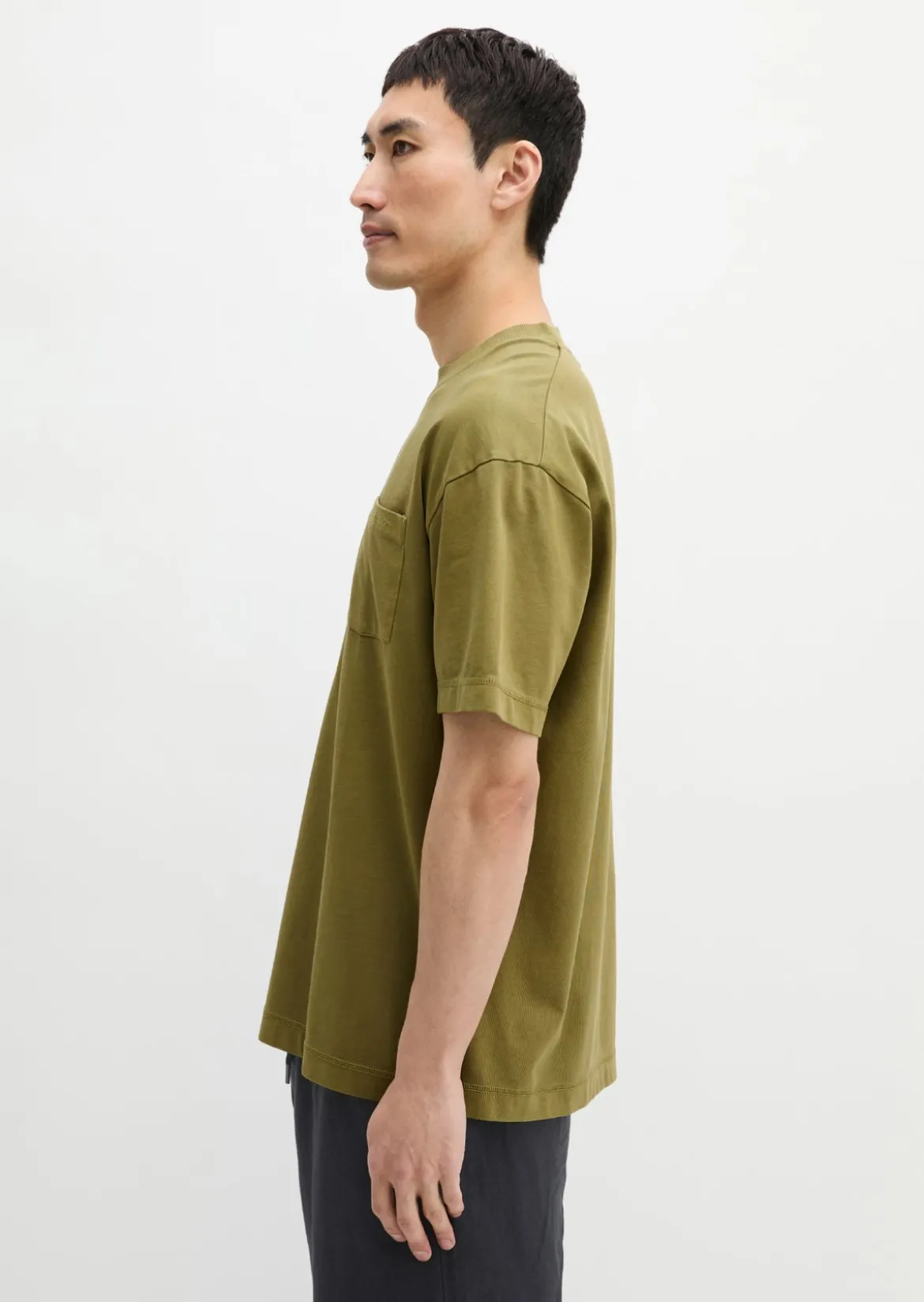 T-Shirt relaxed aus schwerem Bio-Baumwoll-Jersey