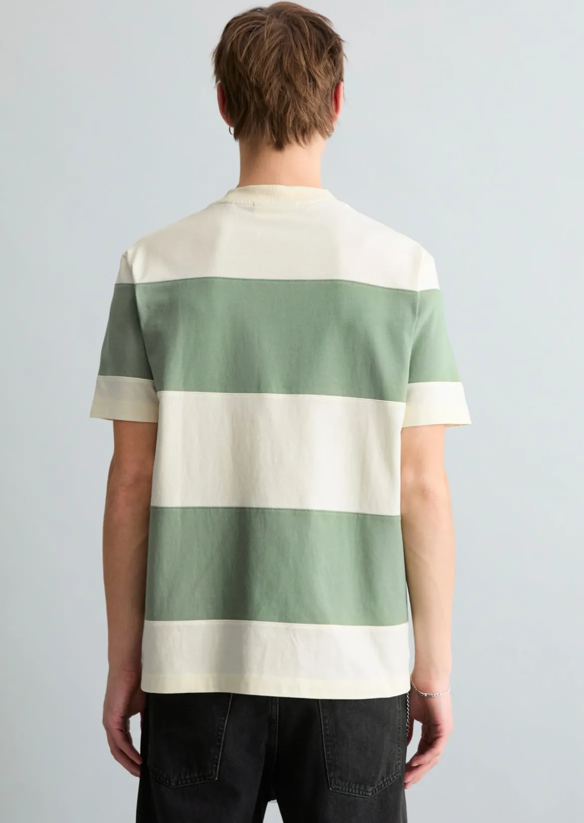 T-Shirt relaxed mit Cut-&-Sew-Blockstreifen