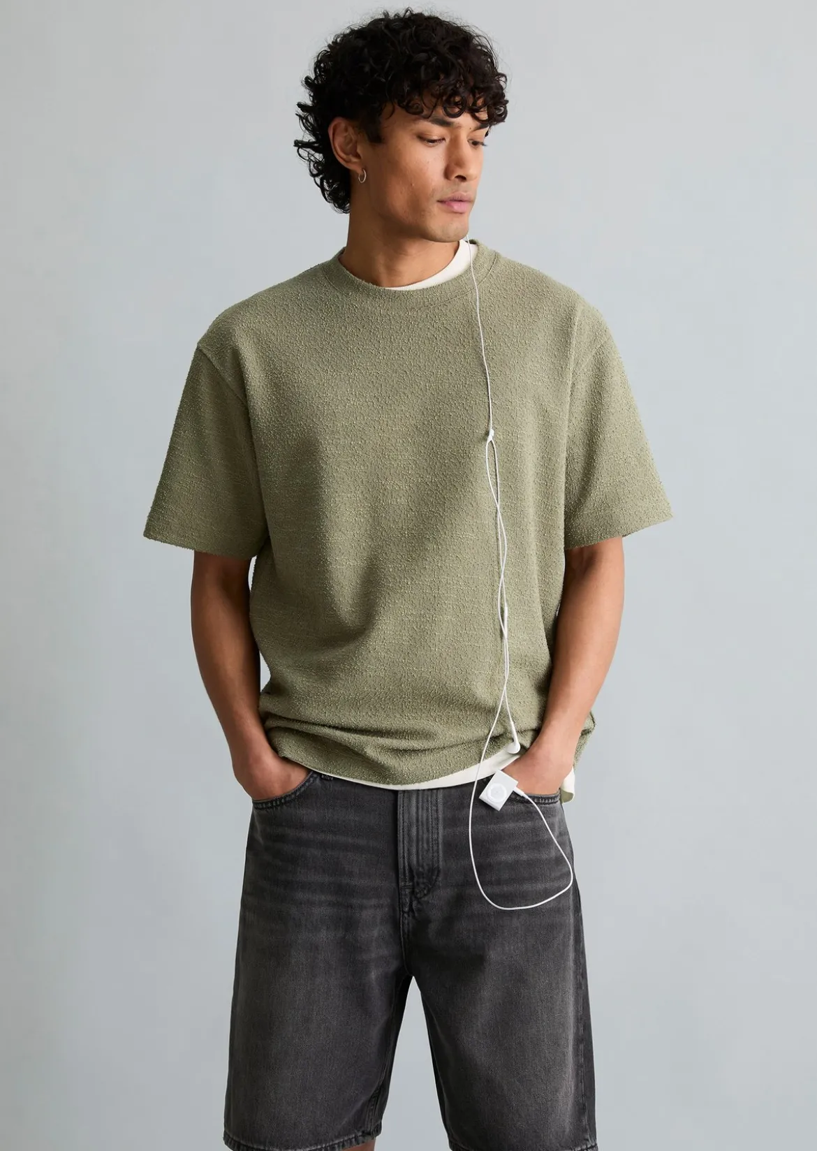 T-Shirt relaxed mit feiner Bouclé-Struktur