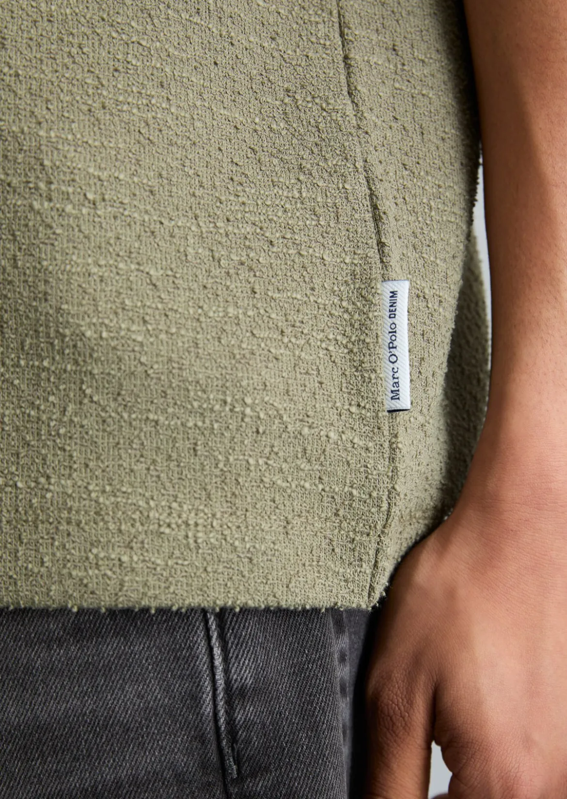 T-Shirt relaxed mit feiner Bouclé-Struktur