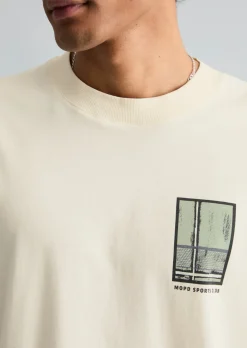T-Shirt relaxed mit großem Rückenprint