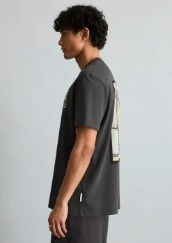 T-Shirt relaxed mit großem Rückenprint
