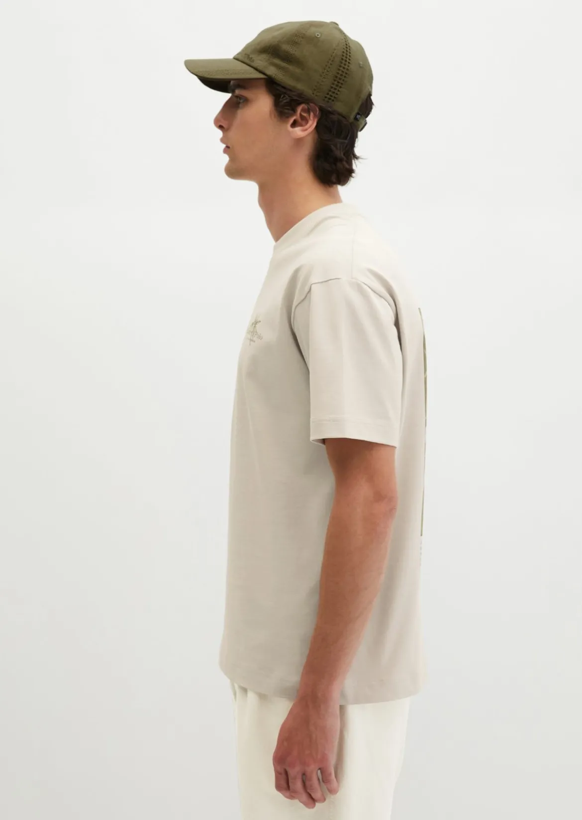 T-Shirt relaxed mit saisonalem Rückenprint