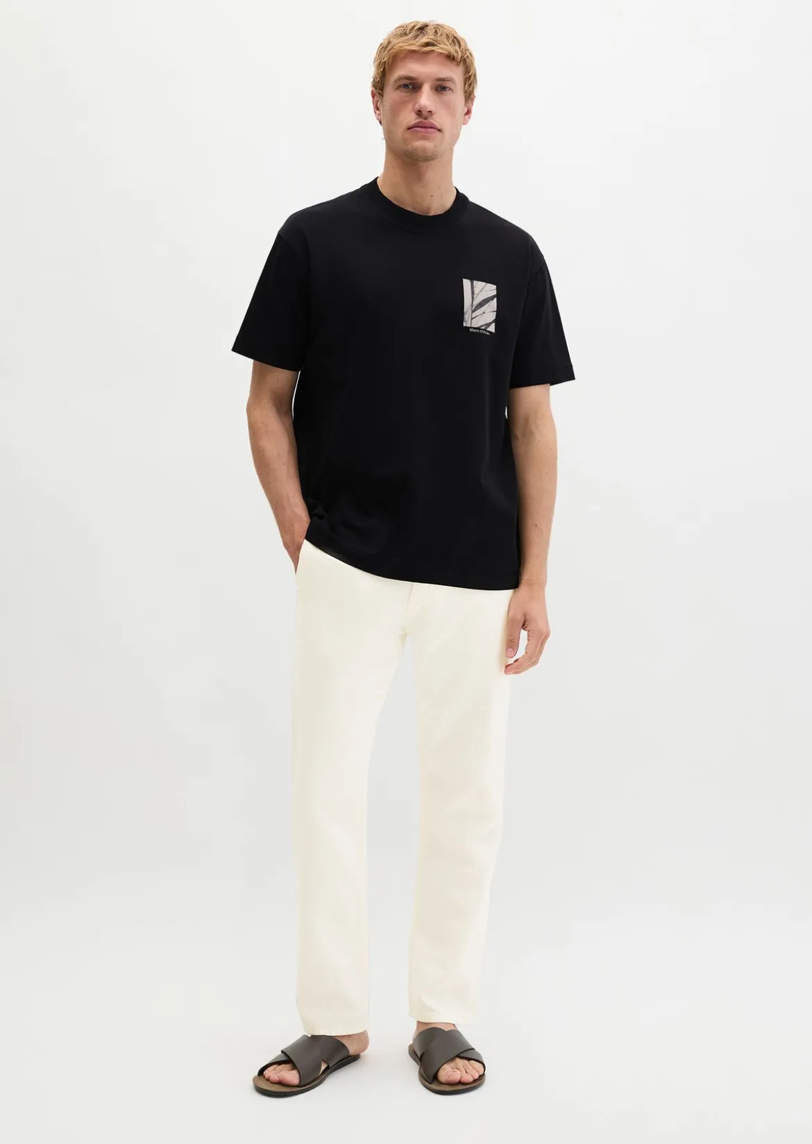T-Shirt relaxed mit saisonalem Rückenprint