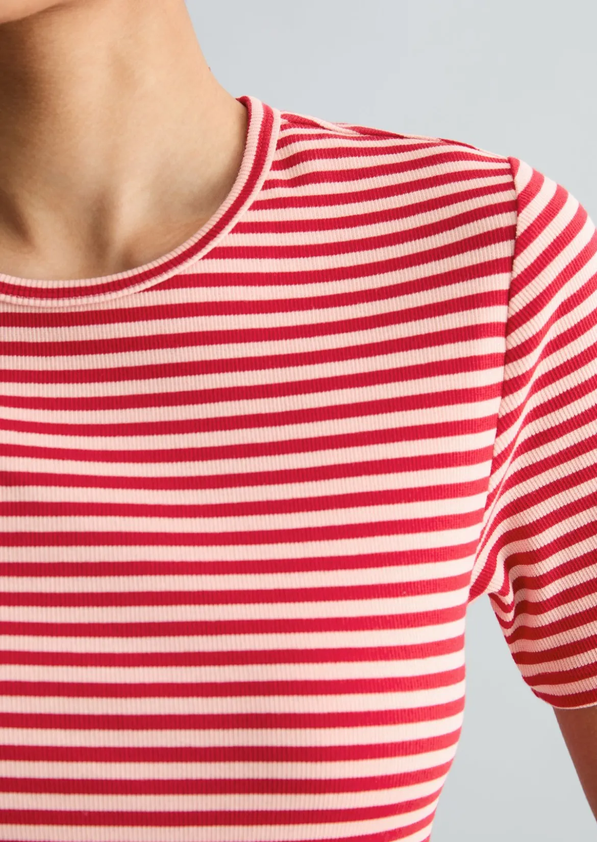 T-Shirt slim aus Rippjersey