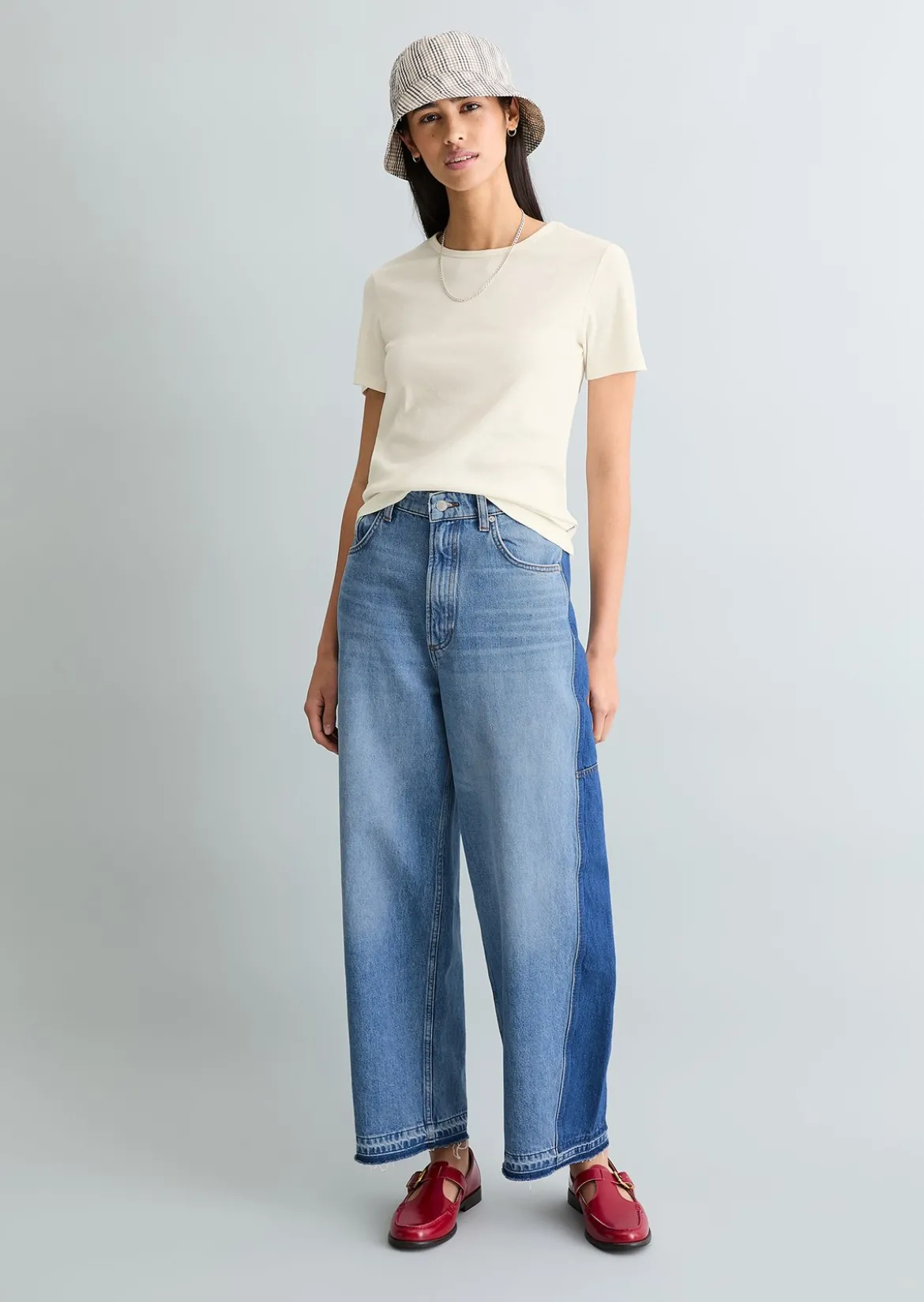 T-Shirt slim aus weichem Rippjersey