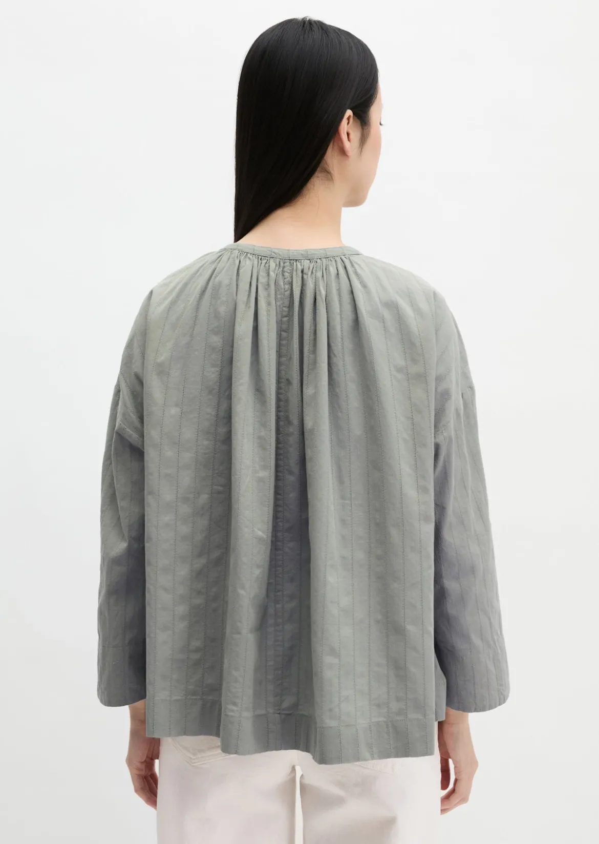 Tunika relaxed aus Baumwoll-Voile mit feiner Loch-Stickerei