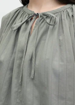 Tunika relaxed aus Baumwoll-Voile mit feiner Loch-Stickerei