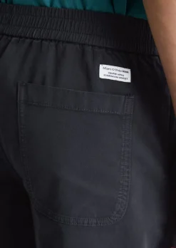 Twill-Jogger-Shorts regular aus elastischem Bio-Baumwoll-Twill