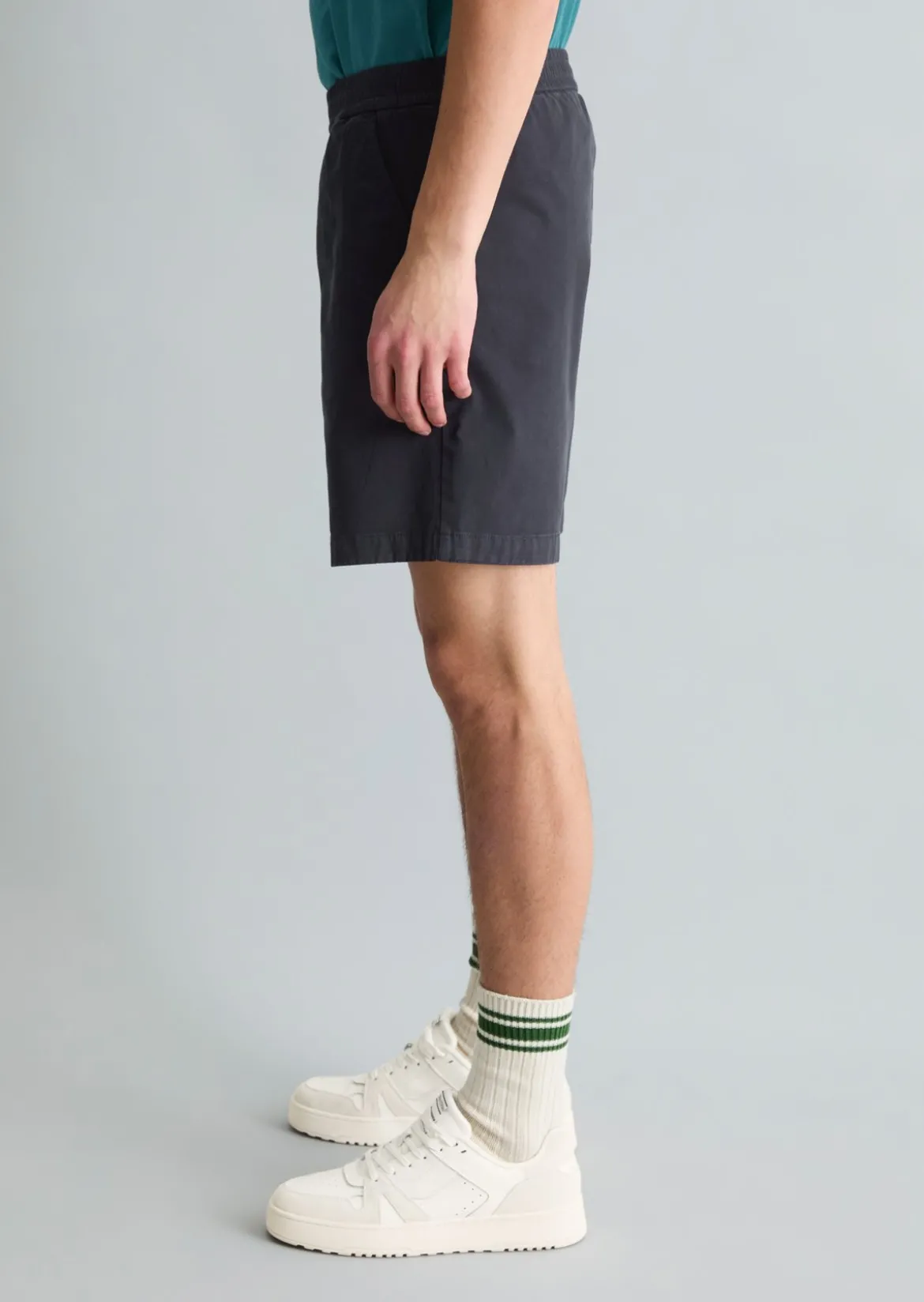 Twill-Jogger-Shorts regular aus elastischem Bio-Baumwoll-Twill
