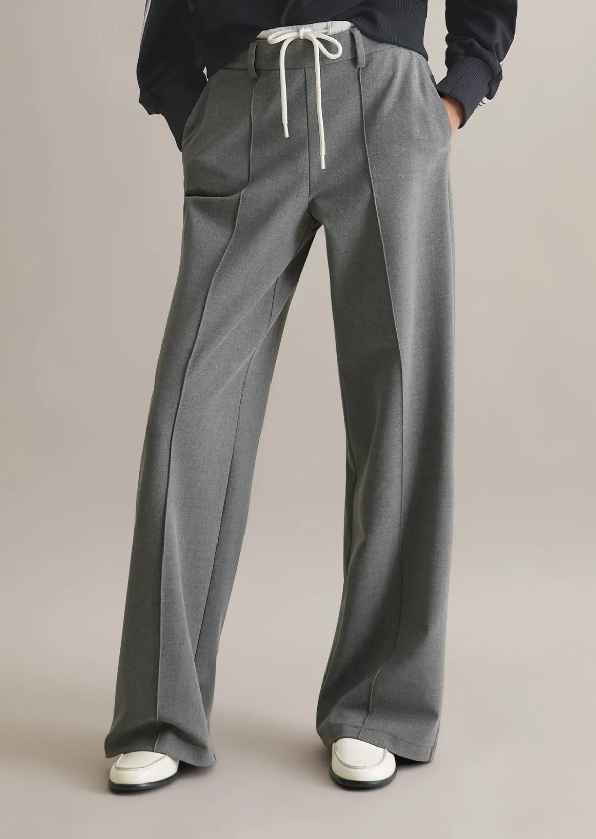 Two-in-One Hose loose aus weichem Viskose-Baumwolle-Mix
