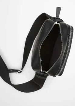 Umhängetasche small aus einer Lederalternative aus recyceltem Polyester