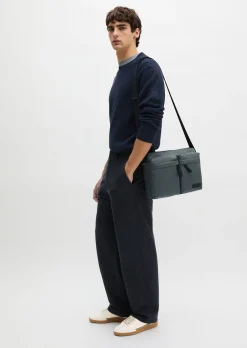 Umhängetasche small aus recyceltem Material