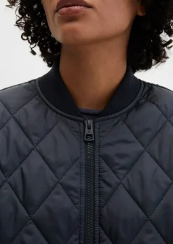 Verstaubare Steppjacke MOP x Function aus recyceltem Polyester