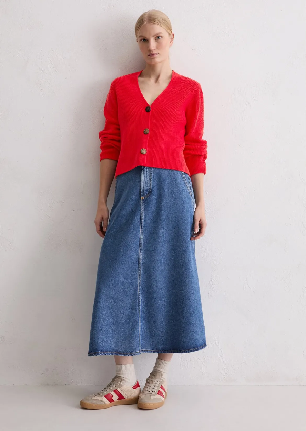 V-Neck-Cardigan relaxed aus Heavy-Weight-Organic-Cotton