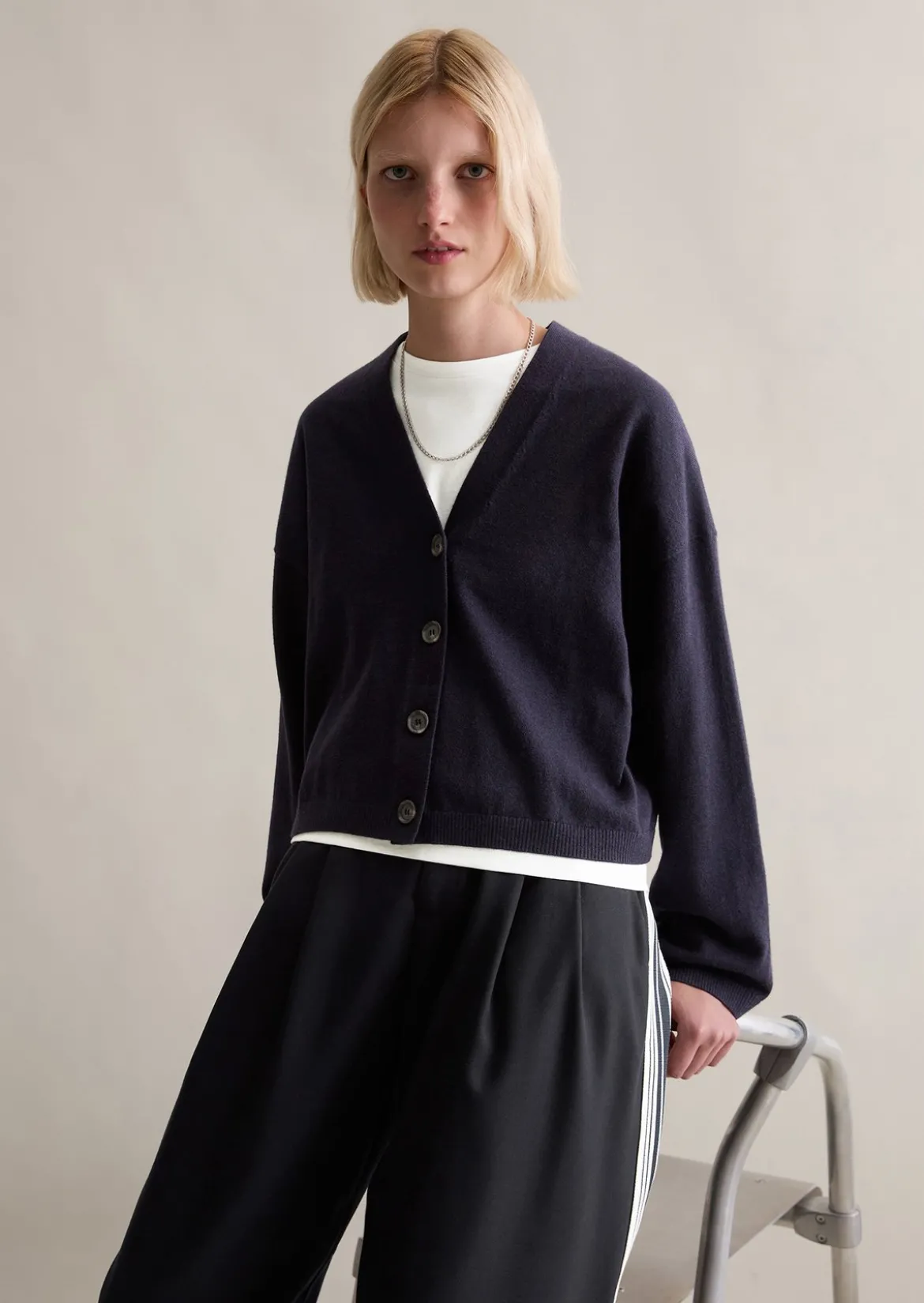 V-Neck-Cardigan relaxed aus Soft Cotton Stretch