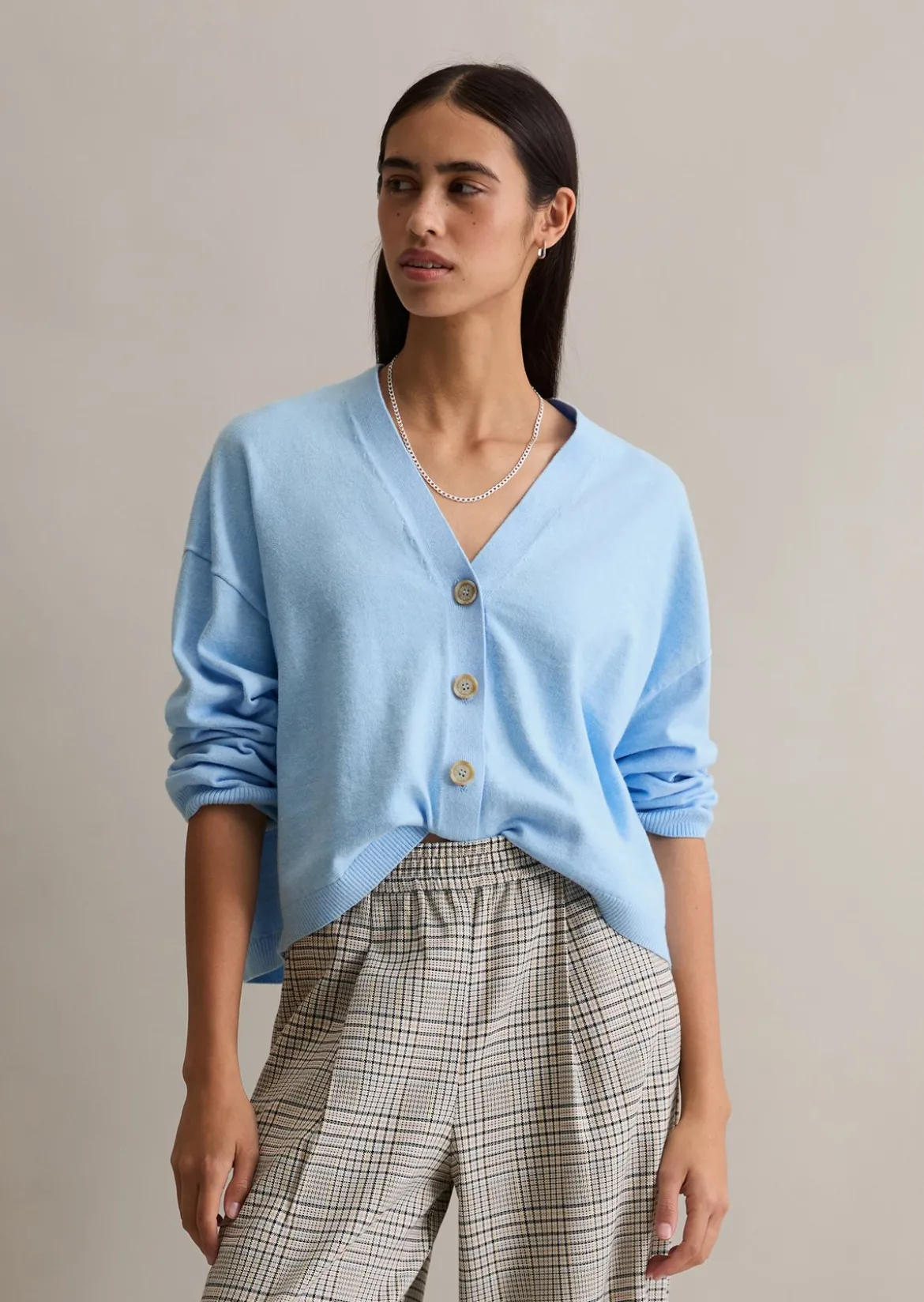 V-Neck-Cardigan relaxed aus Soft Cotton Stretch