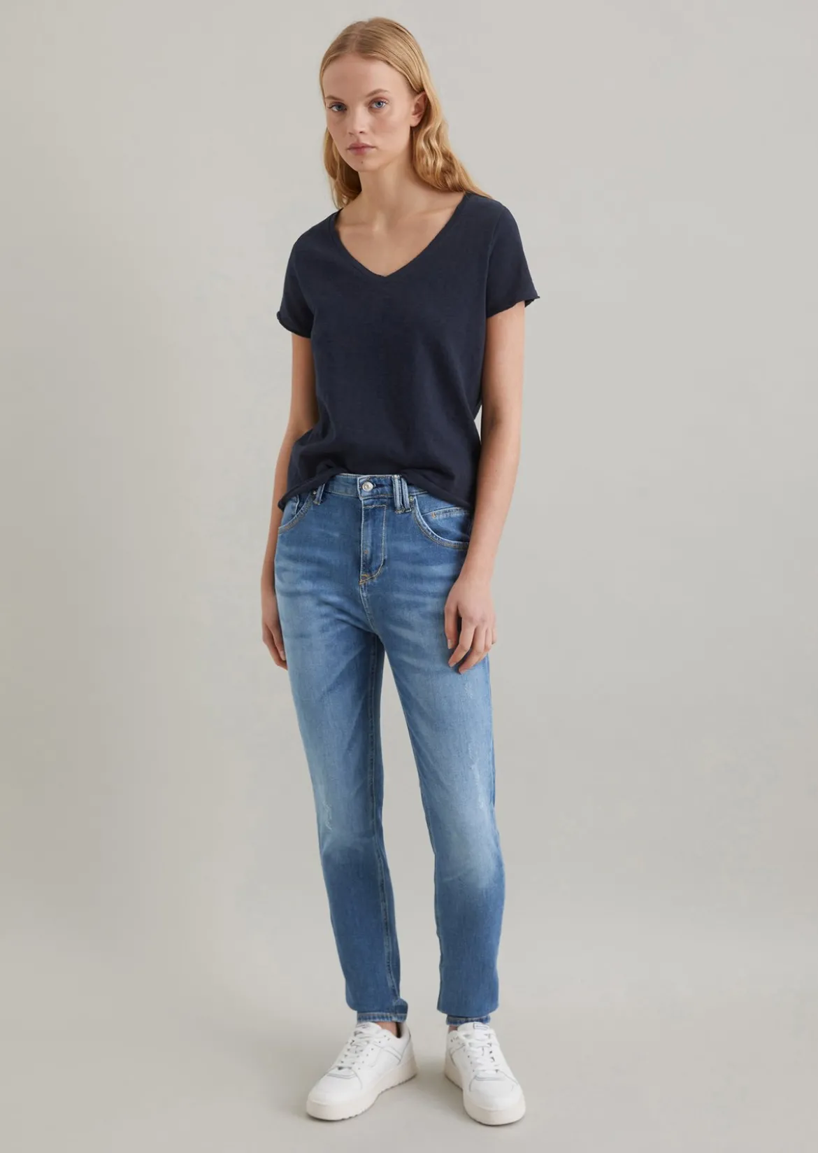 V-Neck-T-Shirt regular aus Organic Cotton Slub Jersey