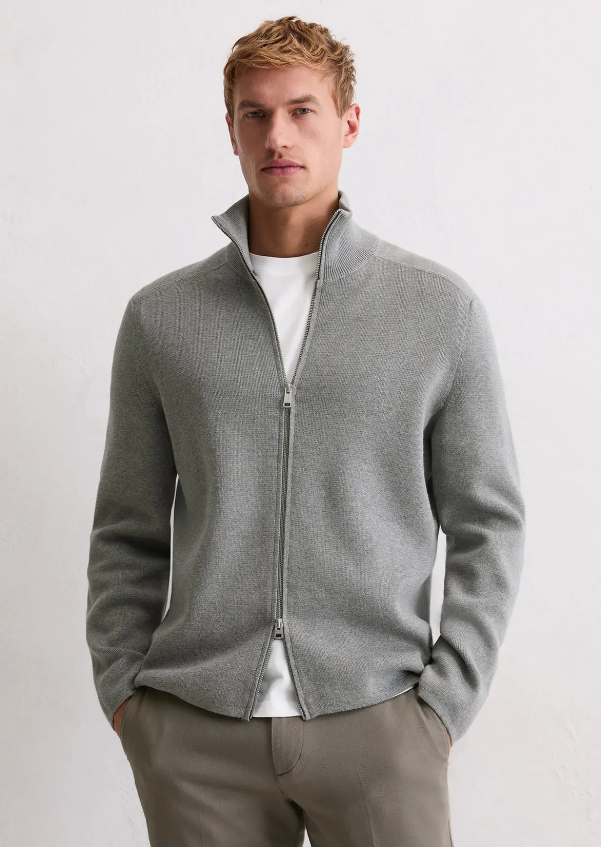 Zip-Strickjacke regular aus reiner Bio-Baumwolle